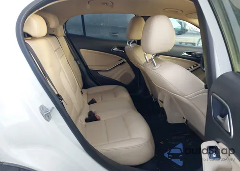 2015 Mercedes-Benz Gla 250 из США, поврежденный, VIN WDCTG4EB9FJ102873